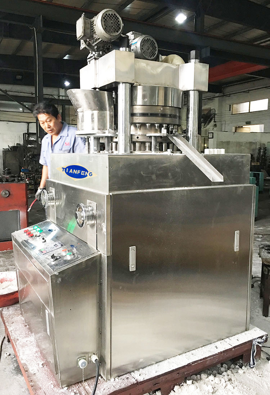 Nghiên cứu mới Máy chế tạo thạch cao gốm ZPW25 Rotary Type Ceramic Crucible Cube Maker