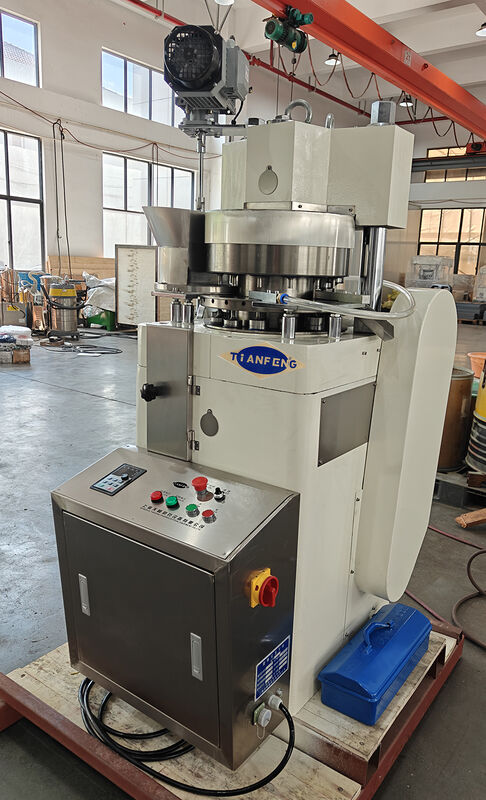 Máy nén máy tính bảng linh hoạt có khả năng sản xuất các hình dạng và kích thước máy tính bảng khác nhau với lực nén nhất quán