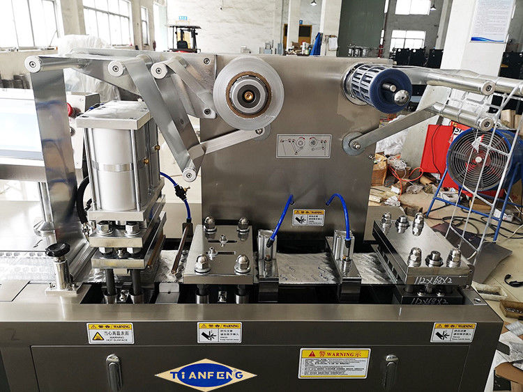 Máy đóng gói vỉ nhôm-nhựa loại phẳng DPB150 Ss304 Màn hình cảm ứng PLC